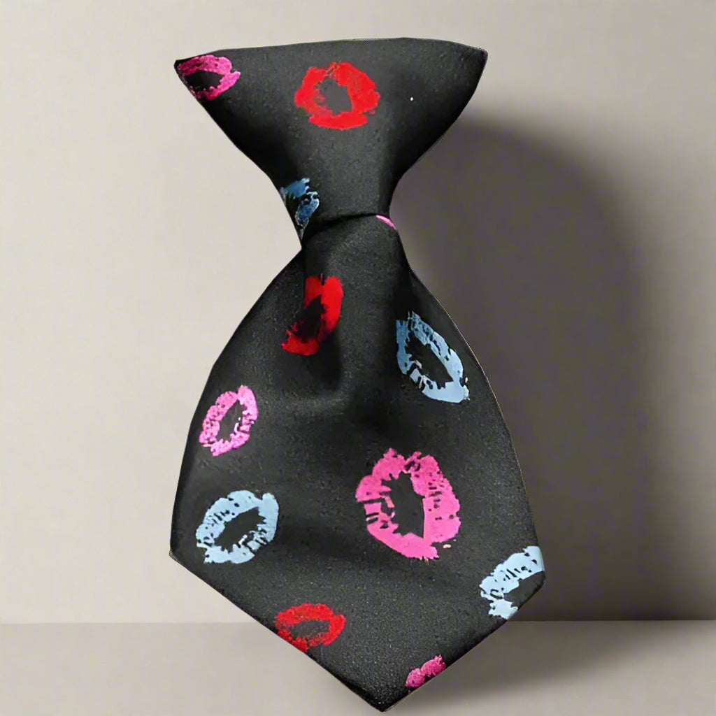 Dog Neck Tie Smooches - Neck Tie - Standard